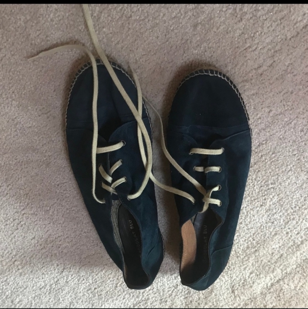 Anthropologie Chocolat Blu suede sneakers 41